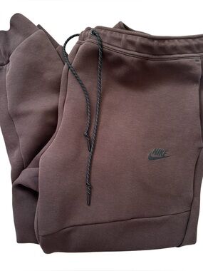 Nike Men’s Sportswear Tech Fleece Jogger Pants Size 3xL Brown